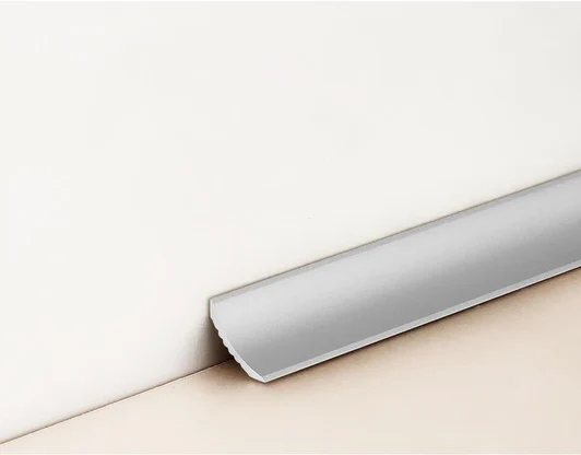 Микроплинтус алюминиевый